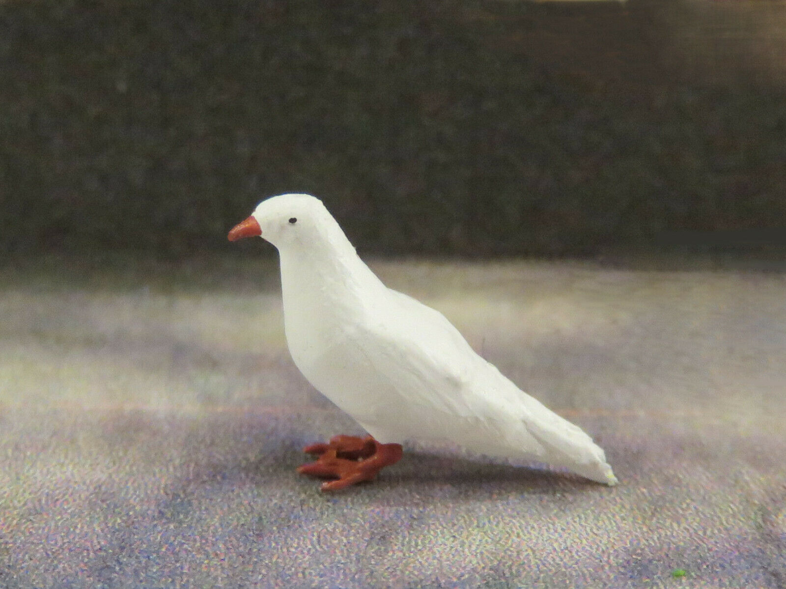 White Dove - Animal Painted Figurine Gauge G 1: 22,5