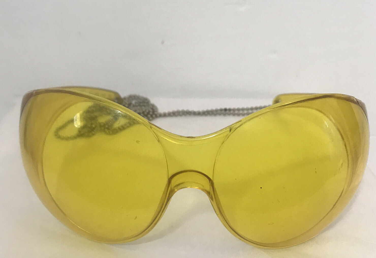 Vintage Yellow Bug Eye Wraparound Sunglasses Brevete France Flaw
